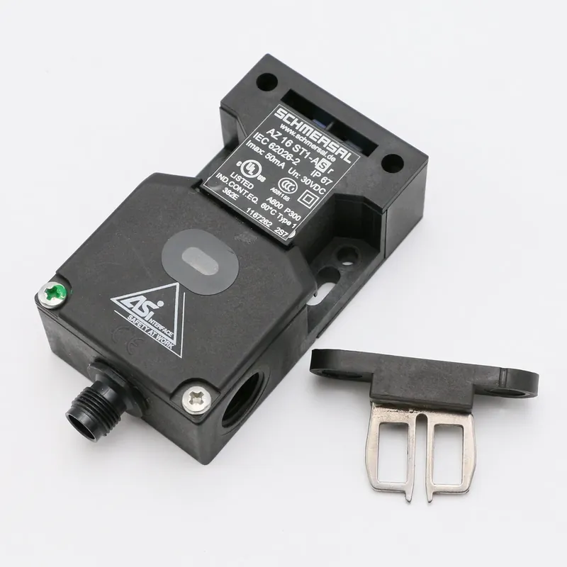 Schmersal AZ 16 ST1-ASr Wyłącznik bezpieczeństwa z przecinaczem Premium