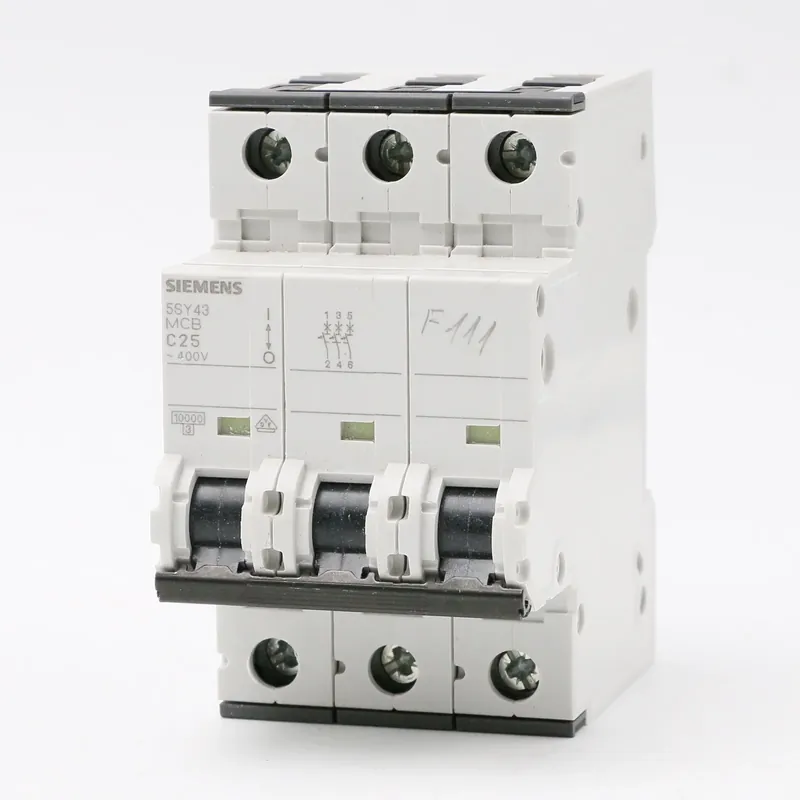 Tani Siemens 5SY4325-7 Wyłącznik automatyczny