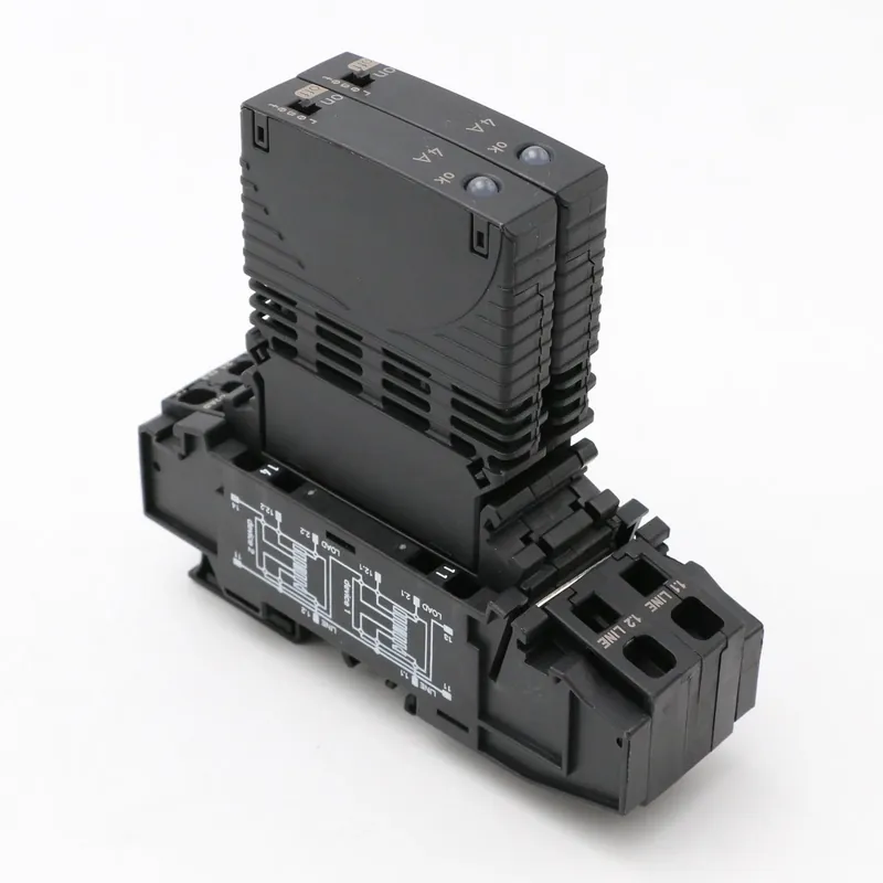 Popularny Phoenix Contact wyłącznik ECP-E3 4A DC24V z gniazdem | 2 szt