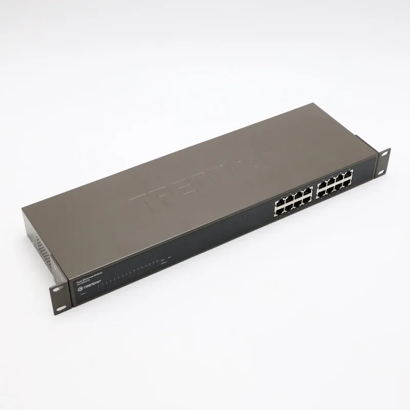 Zwrot pieniędzy Trendnet Przełącznik Fast Ethernet TE100-S16