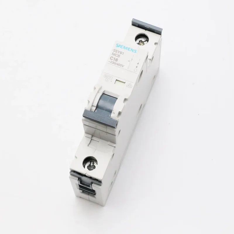 Zwrot pieniędzy Siemens 5SY6116-7 Miniaturowy wyłącznik automatyczny C16 | Szary