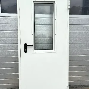 Rabat Hörmann D65-1 OD WR4F E2 830X1975 RE |Wymiar światła przejścia 830×1975 mm | Prawe