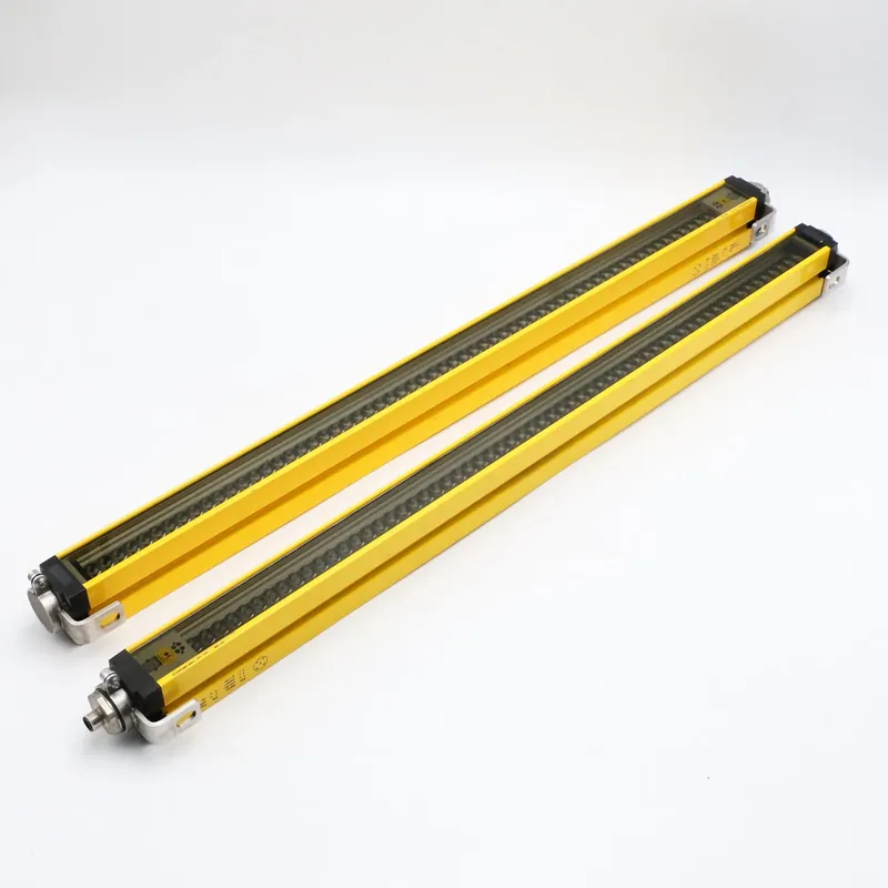 Bezpieczna płatność Sick C40S-0603AA310 Nadajnik + C40E-0603AN310 Odbiornik | 600 mm