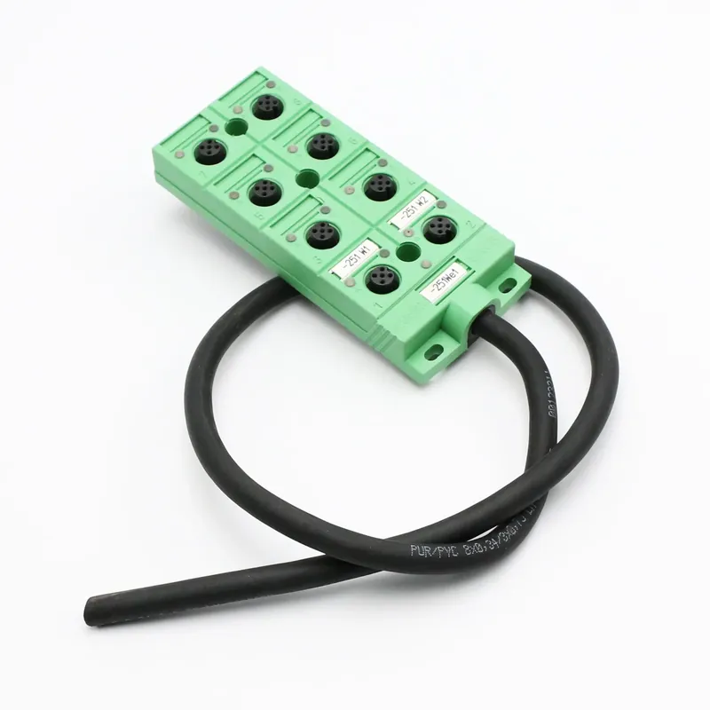 Phoenix Contact 1695171 Skrzynka rozdzielcza SACB-8/8-L-10,0PUR Oferta